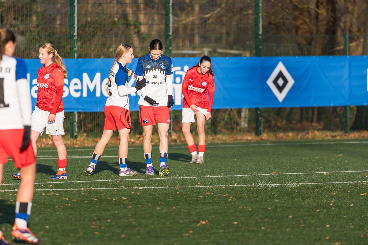 Bild 78 - wBJ Hamburger SV - Holstein Kiel : Ergebnis: 8:0